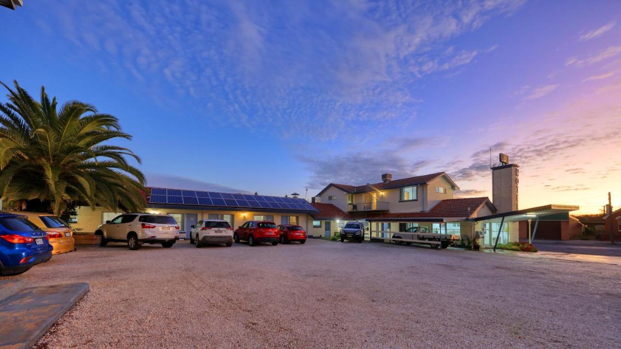 Cowra Motor Inn Eksteriør bilde
