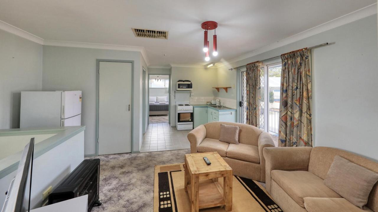 Cowra Motor Inn Eksteriør bilde